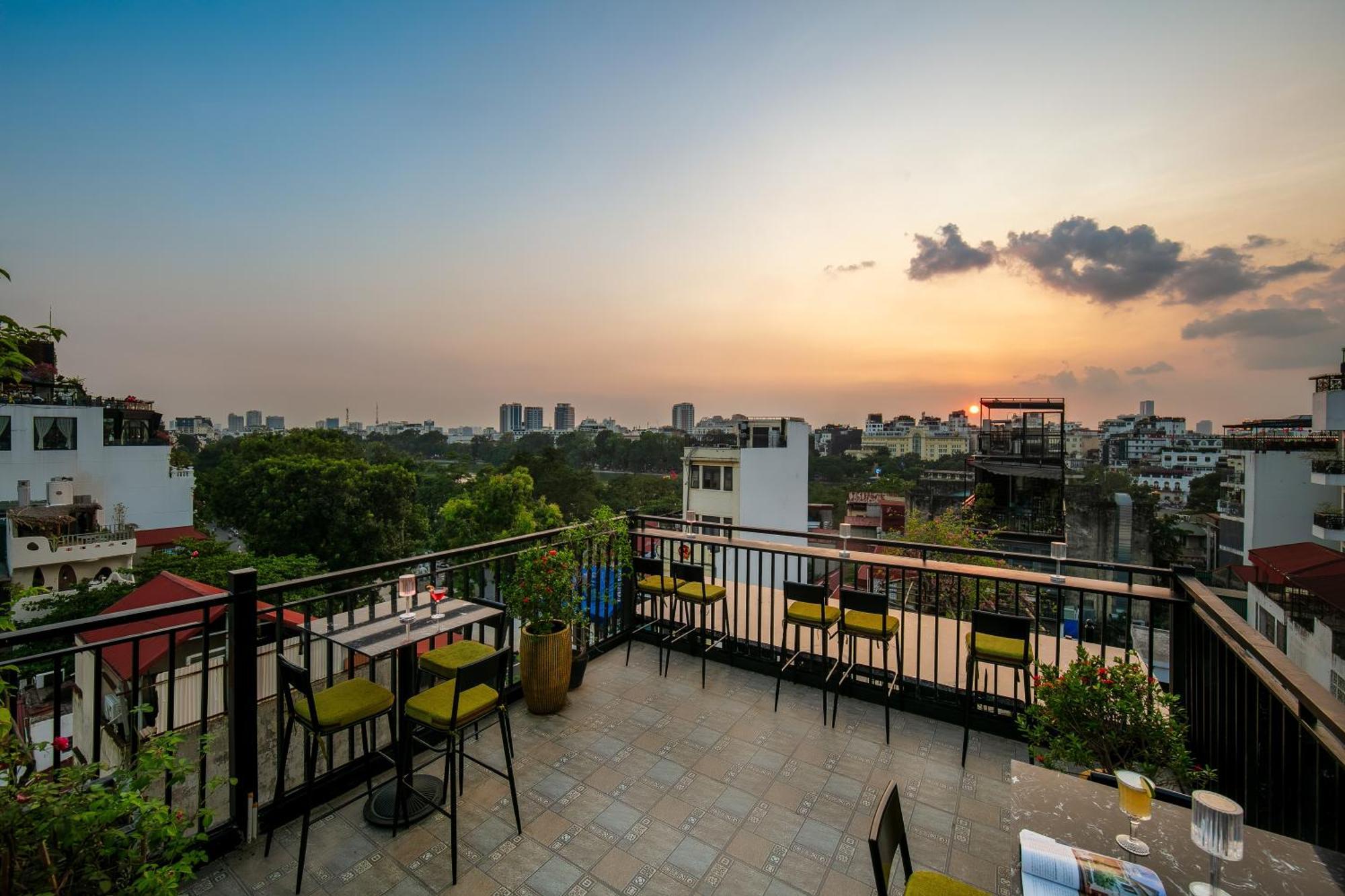Trangtrang Luxury Hotel Hanoi Zewnętrze zdjęcie